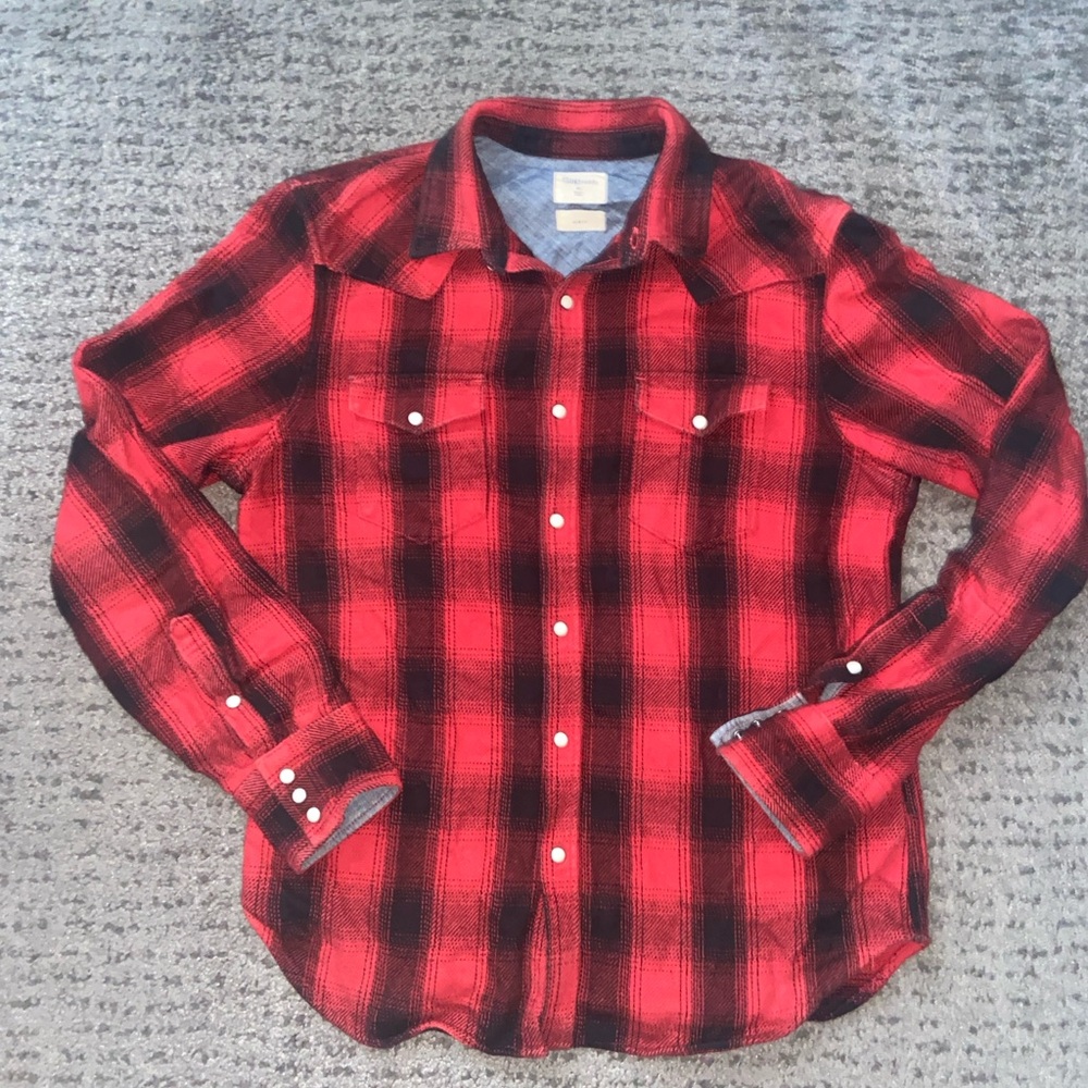 Men’s red flannel